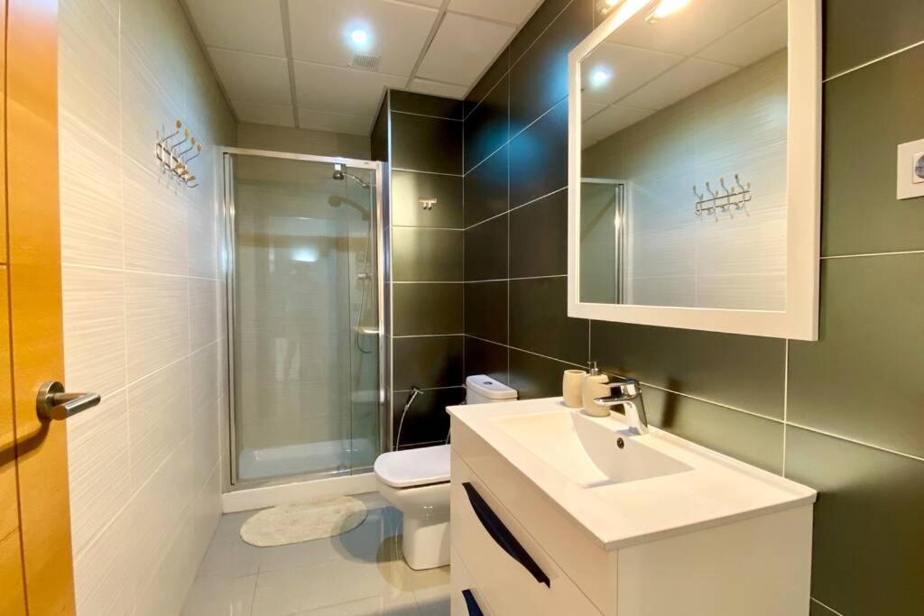 Chalet Moderno Con Piscina En Mont - Roige Bahia エクステリア 写真