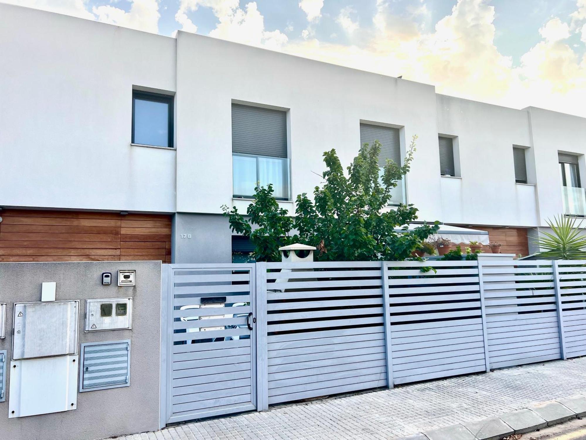 Chalet Moderno Con Piscina En Mont - Roige Bahia エクステリア 写真